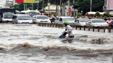  TP HCM: Xin 1.400 tỉ đồng mua 63 xe bơm nước chống ngập