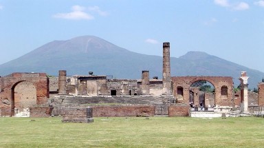  Chính phủ Italy nỗ lực "cứu" khu di tích Pompeii