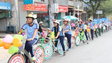  Cuộc thi “Đi xe đạp vì môi trường văn hóa giao thông”