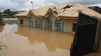  Vỡ đập ở Nigeria: 102 người chết