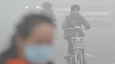   Sương mù gây náo loạn giao thông Trung Quốc 