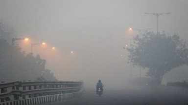   Thủ đô New Delhi chìm trong khói bụi sau lễ hội Diwali 
