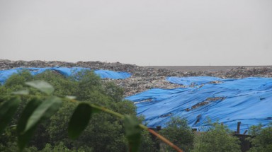  Thừa Thiên - Huế: Nhà máy xử lý rác... ngập rác