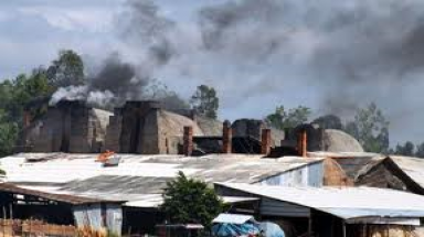  Đắk Lắk:lò đốt than gây ô nhiễm môi trường khu dân cư