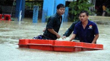  Miền Trung: Khoảng 100 người chết sau 5 đợt mưa lũ 